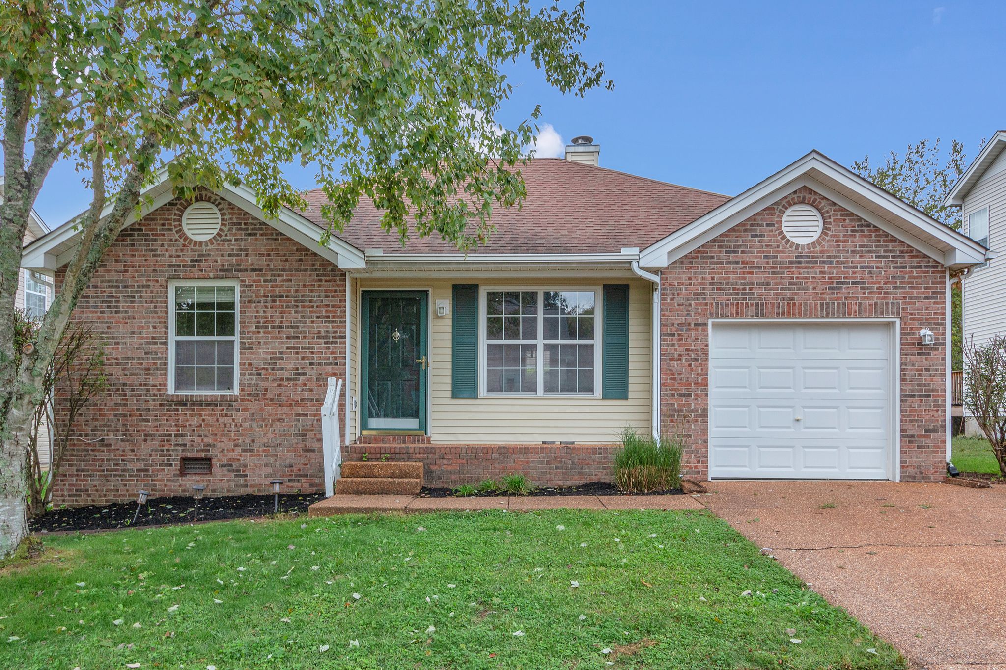2308 Surrey Lane